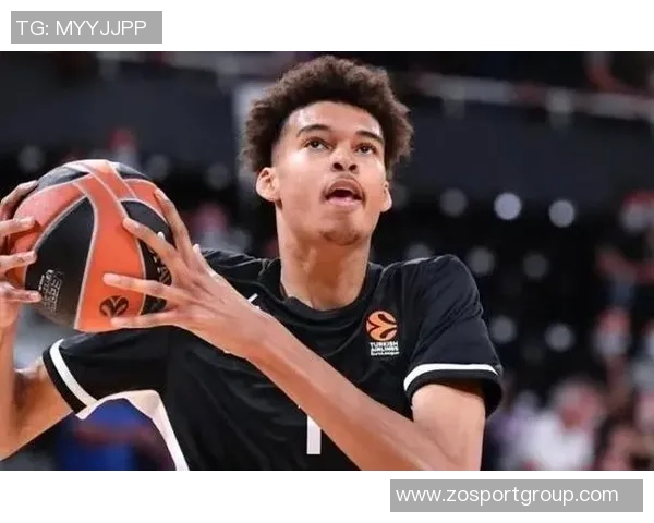 文班亚马谈第二节专注防守的重要性与个人责任感